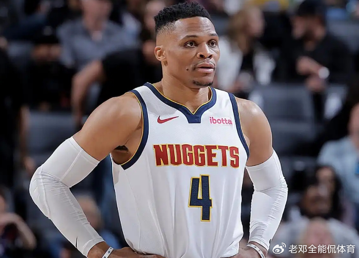 开云体育下载-能打1到5号位绝非泛泛之辈,翻遍NBA历史 也就4人做到|奥兰多魔术队|体育数据分析|埃尔文-约翰逊|杜兰特|数据_新浪体育_新浪新闻